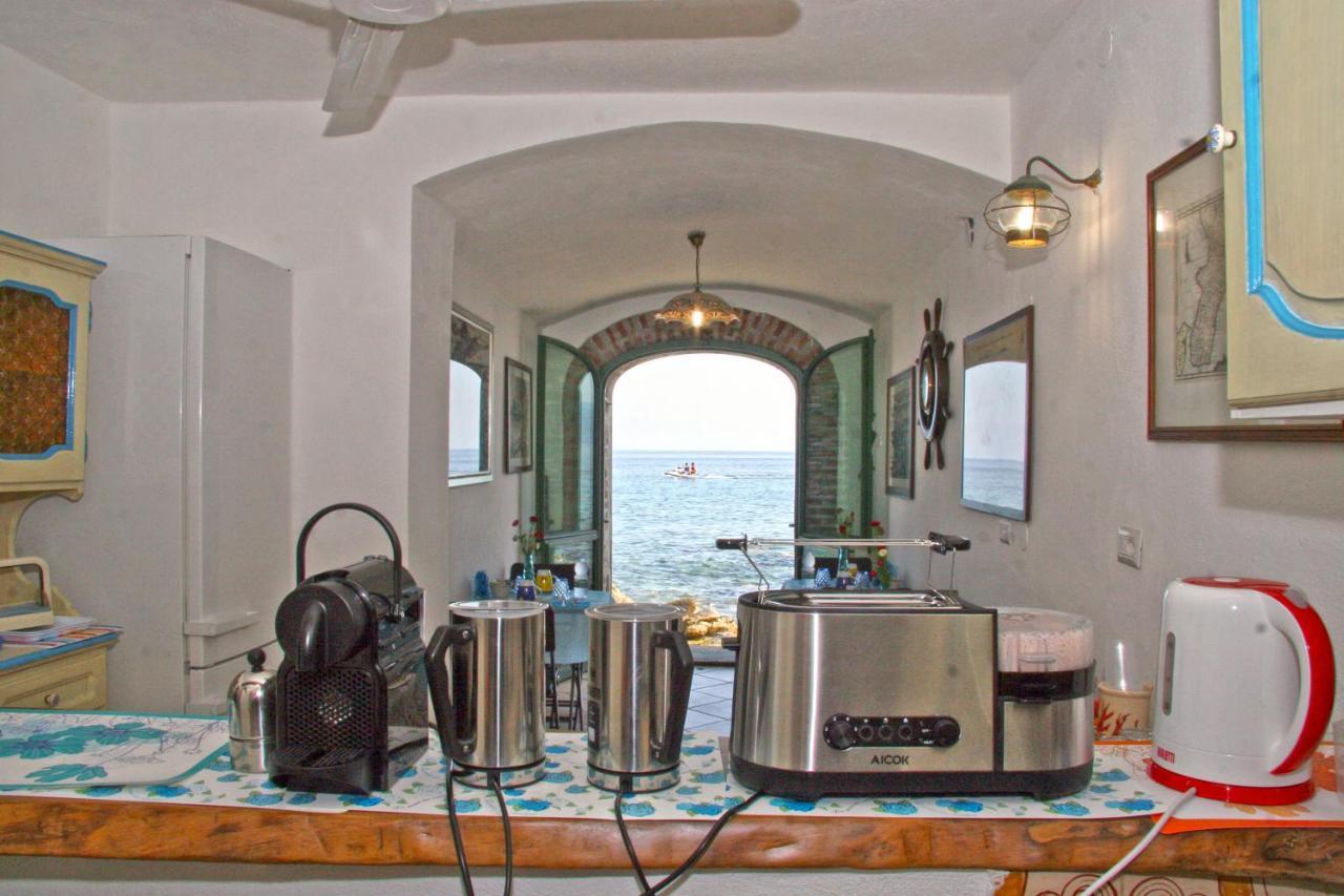 Bb Il Generale Bed & Breakfast Шила Екстериор снимка