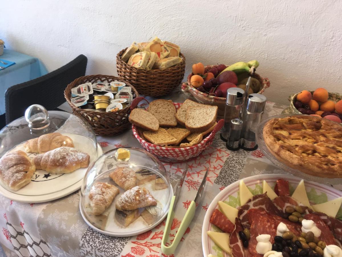 Bb Il Generale Bed & Breakfast Шила Екстериор снимка