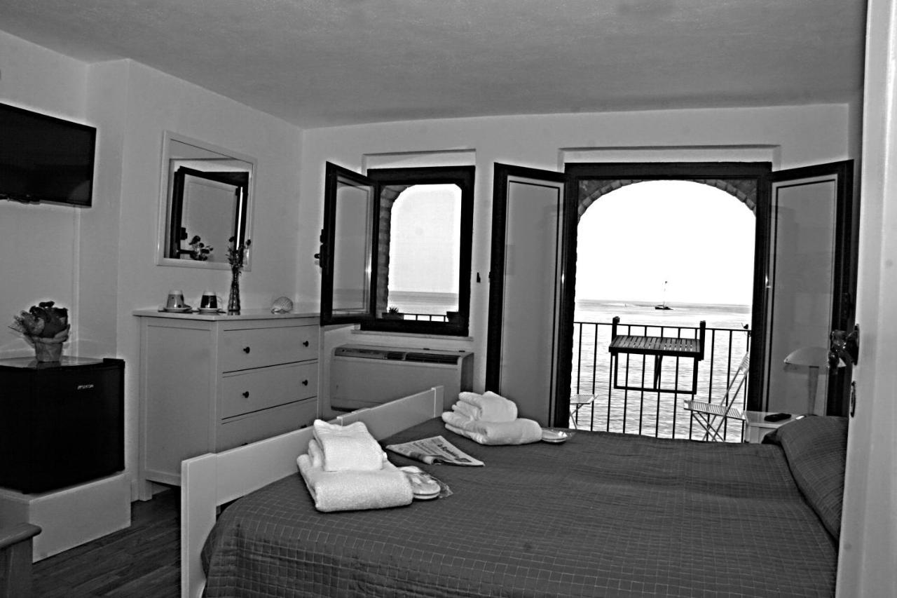 Bb Il Generale Bed & Breakfast Шила Екстериор снимка