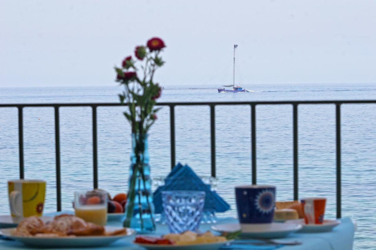 Bb Il Generale Bed & Breakfast Шила Екстериор снимка