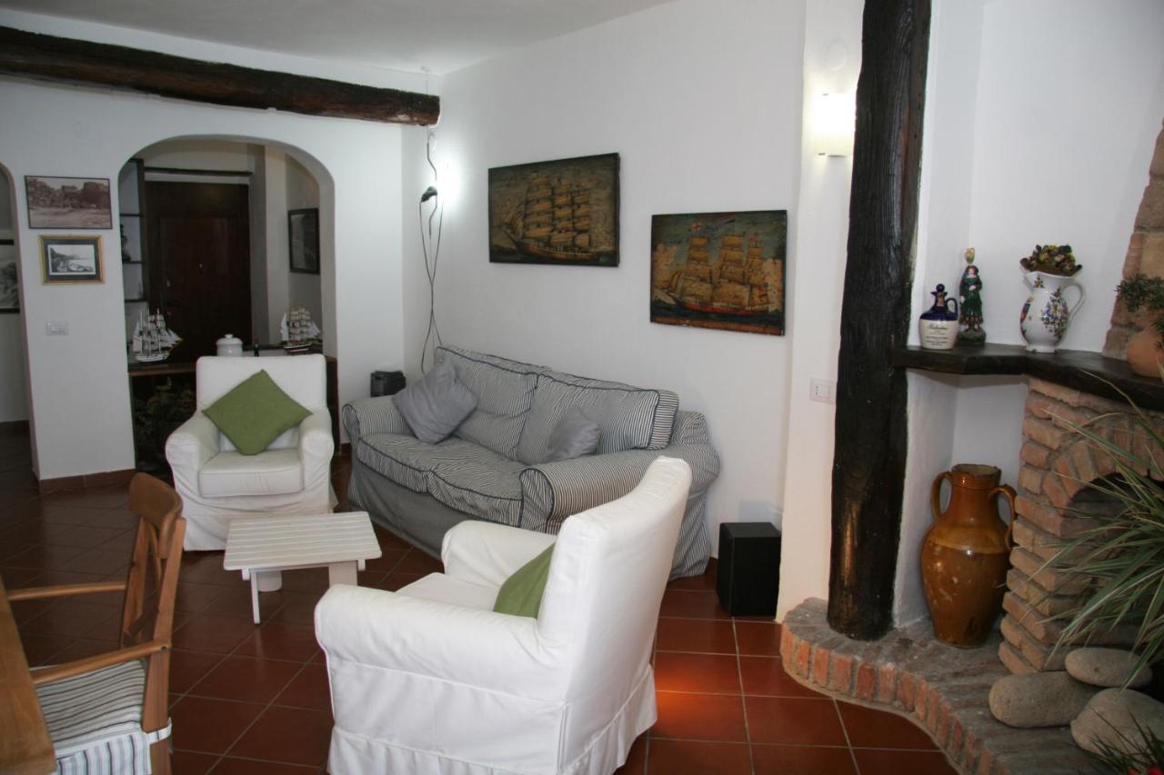 Bb Il Generale Bed & Breakfast Шила Екстериор снимка