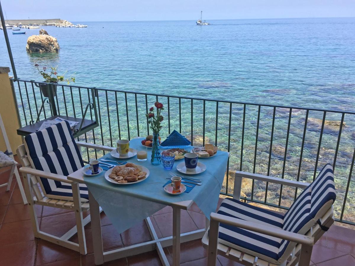 Bb Il Generale Bed & Breakfast Шила Екстериор снимка